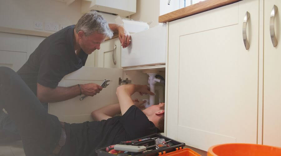 Professional burst pipe repair services in Vega Alta, PR